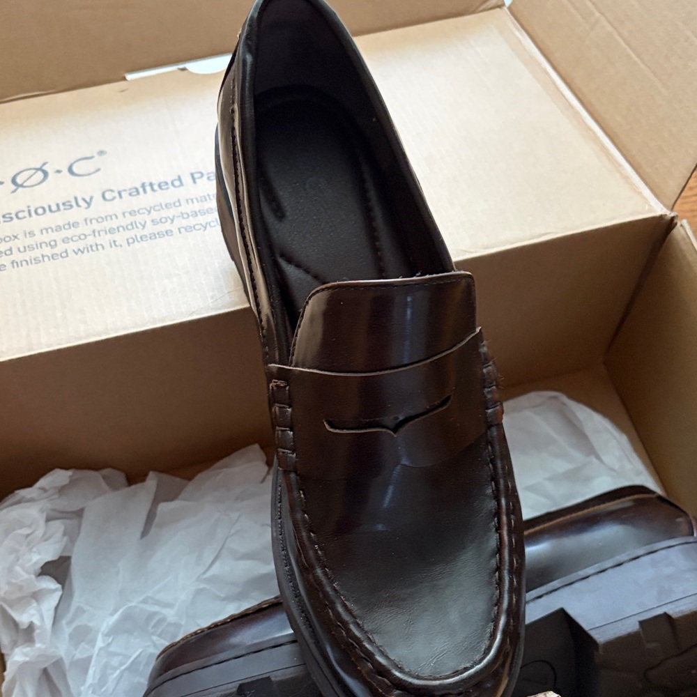 BOC Women’s  Penny Loafers EUC size 9